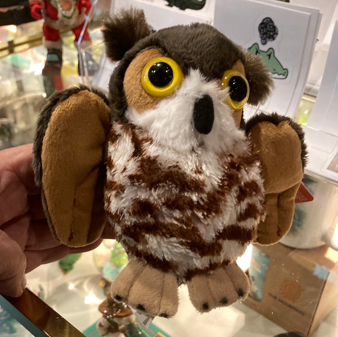 Pocket-sized Great Horned Owl – Alligator King